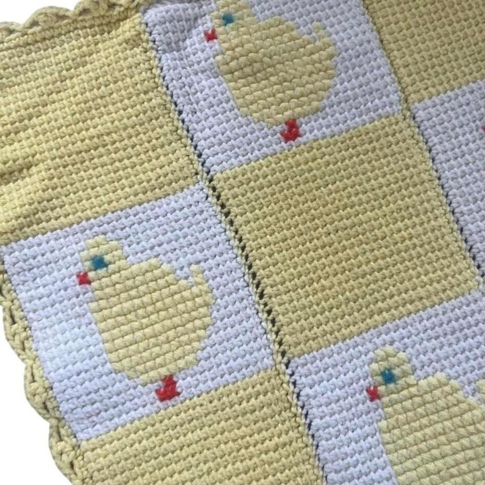 Vintage Handmade Crochet Baby Duck Blanket Yellow White Checkered Chick - Picture 2 of 5